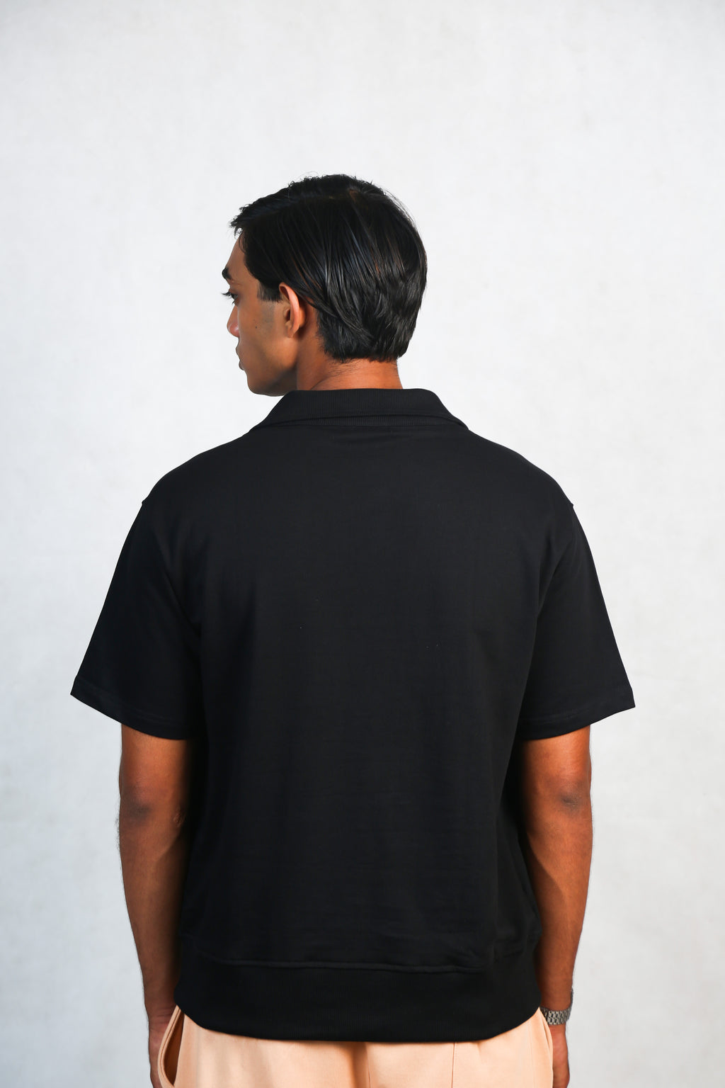 BLACK ZIPPER POLO T-SHIRT