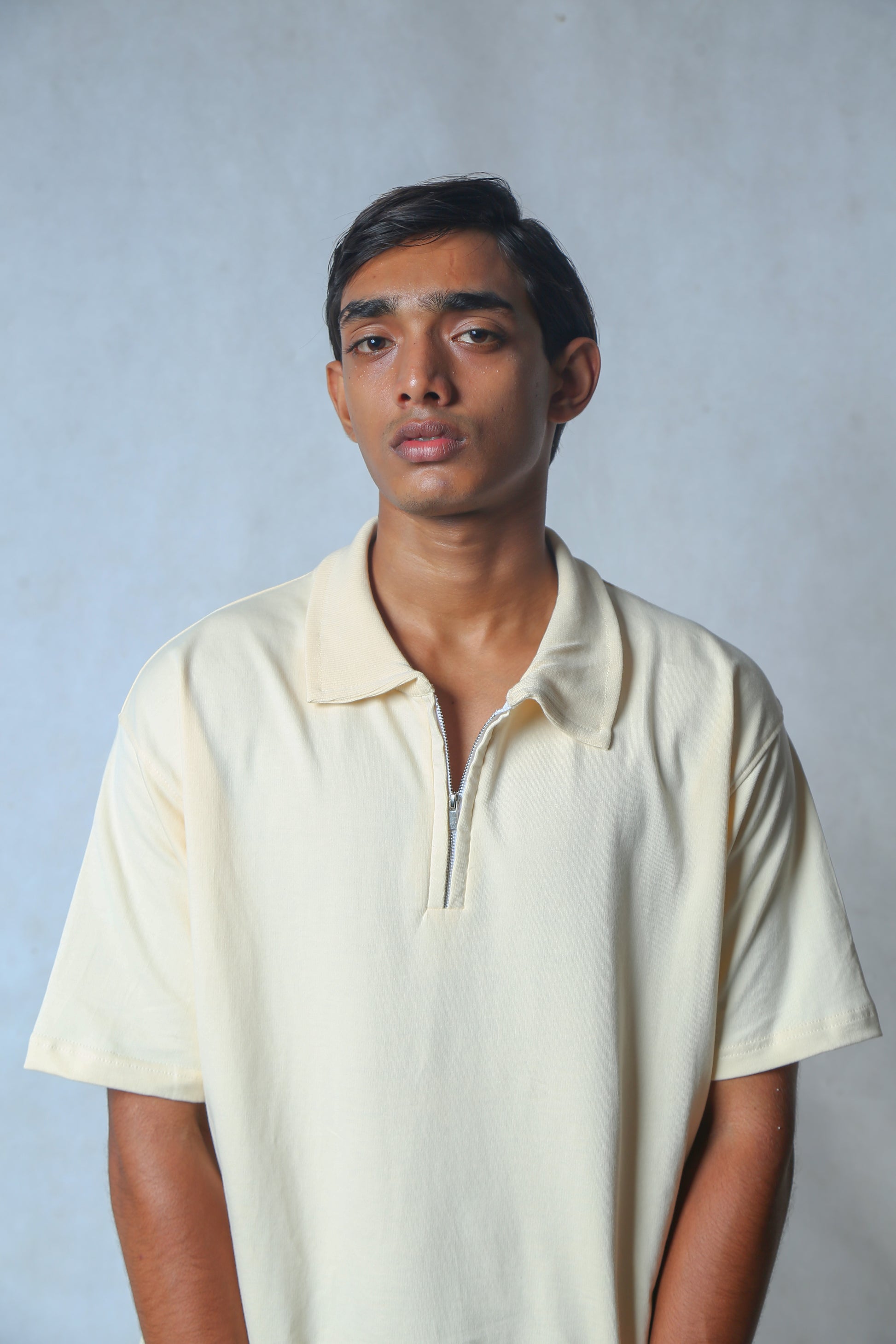 CREAM WHITE ZIPPER POLO T-SHIRT