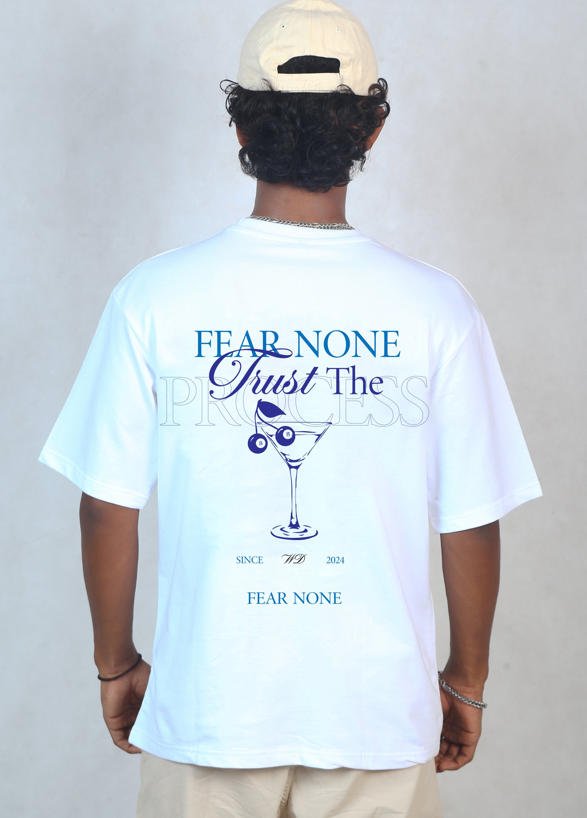 WHITE PRINTED T-SHIRT