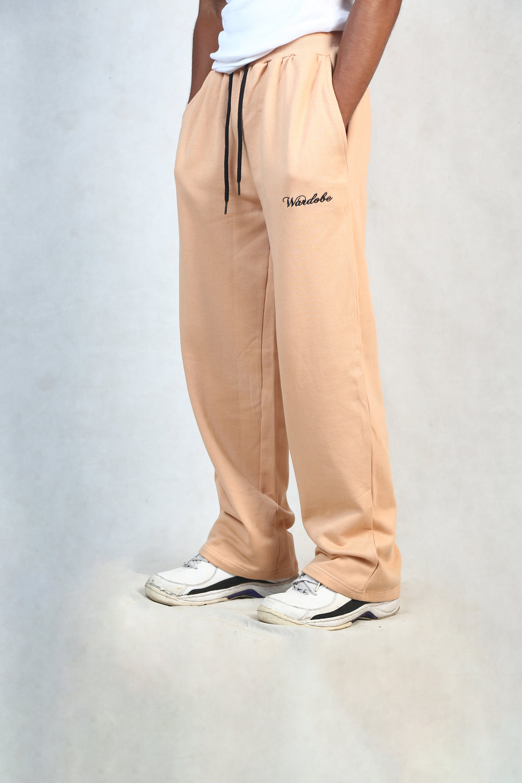 CARAMEL SWEATPANTS LOOSE-FIT