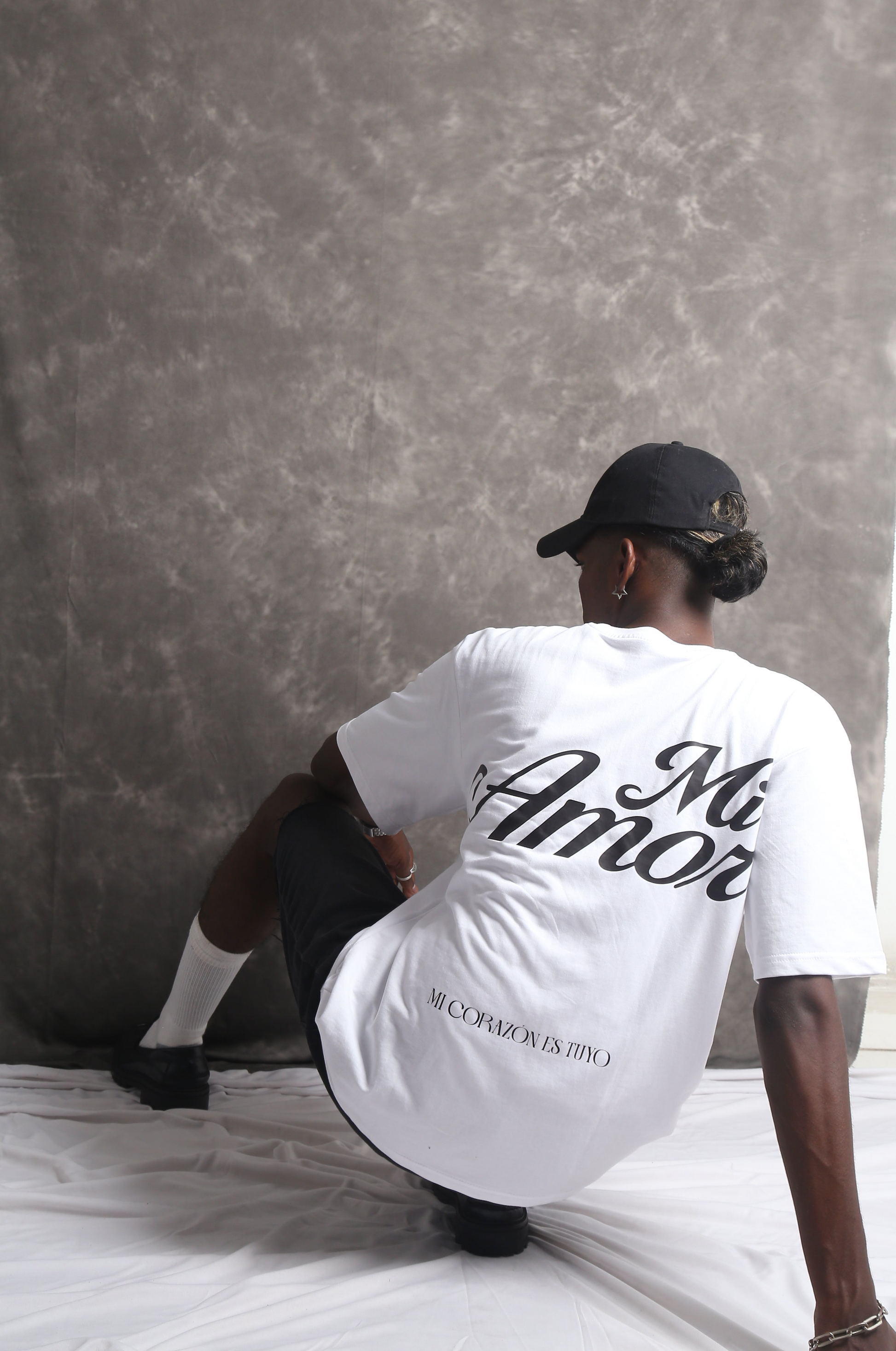 WHITE PRINTED OVERSIZED T-SHIRT (UNISEX)
