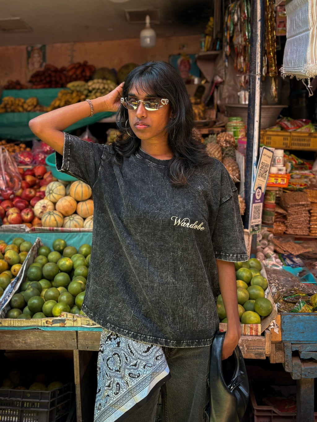 ACID WASH BOXY-FIT T-SHIRT (UNISEX)